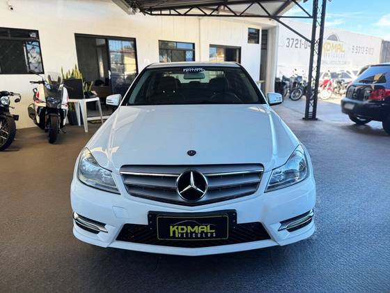 MERCEDES-BENZ C 180 1.6 CGI SPORT 16V TURBO GASOLINA 4P AUTOMÁTICO MERCEDES-BENZ C 180 1.6 CGI SPORT 16V TURBO GASOLINA 4P AUTOMÁTICO